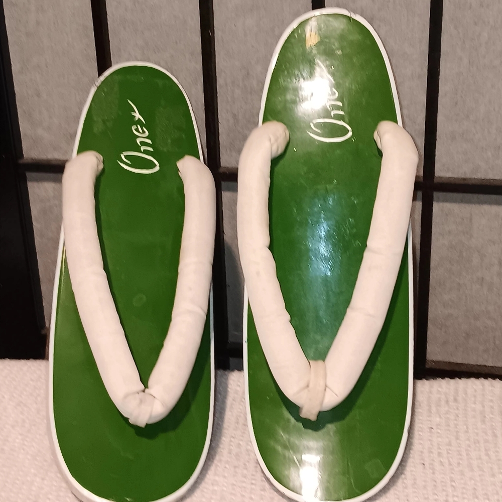 Japanese Geta Sandals - Picture 6 of 11